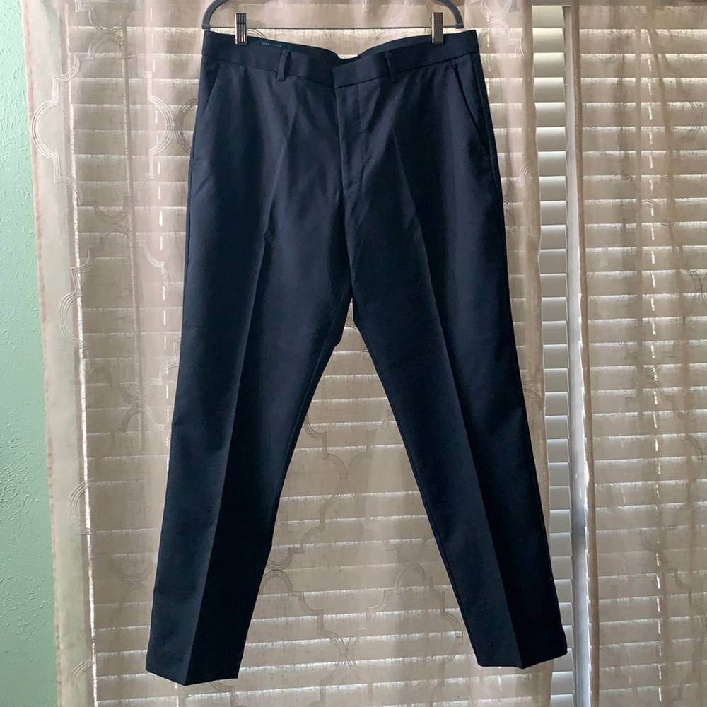 Perry Ellis slim fit men’s pants